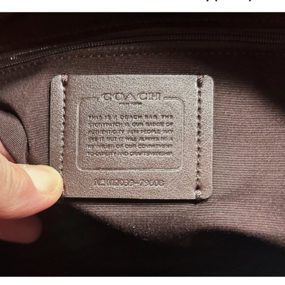 Brand New Coach Leather Gallery Tote / Shoulder Bag in Violet Orchid - Picture 3 of 8
